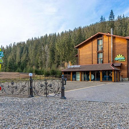 Arnika Hotel Bukovel Luaran gambar
