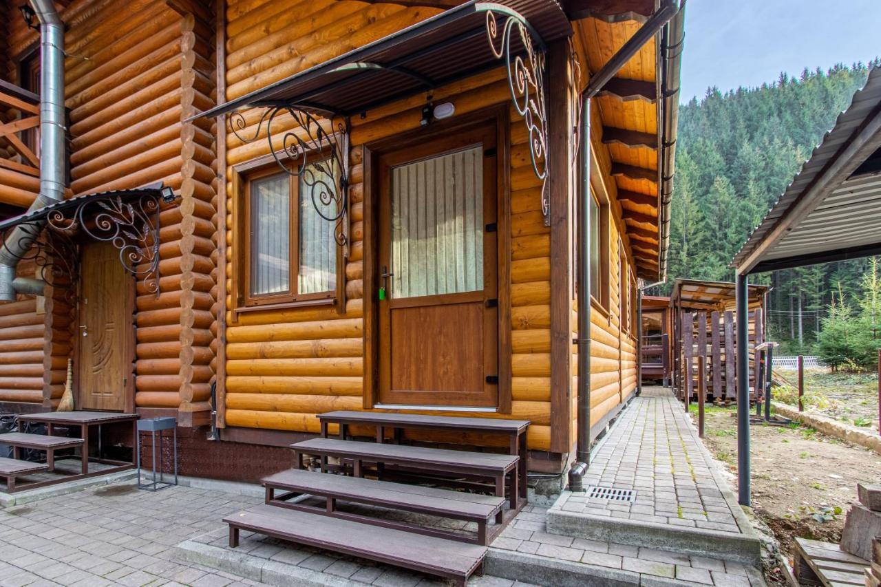 Arnika Hotel Bukovel Luaran gambar
