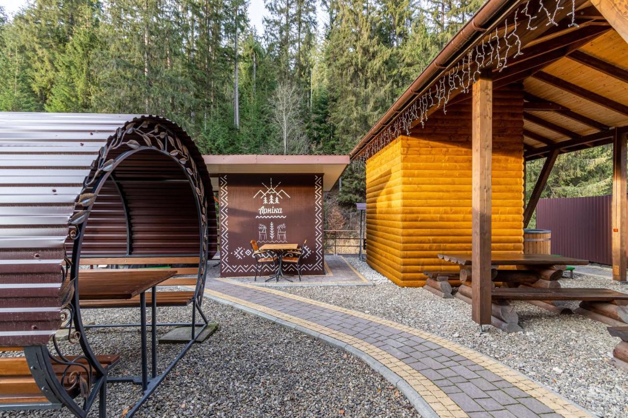 Arnika Hotel Bukovel Luaran gambar