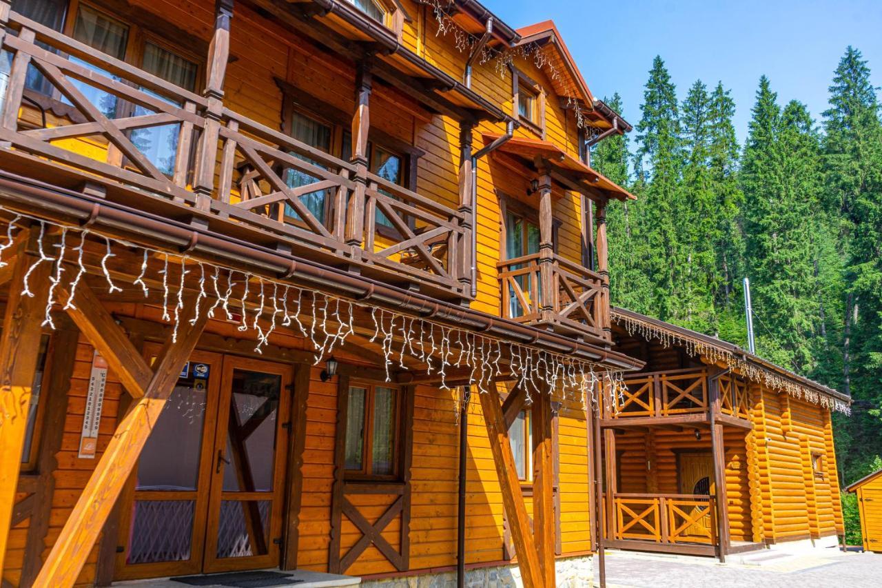 Arnika Hotel Bukovel Luaran gambar