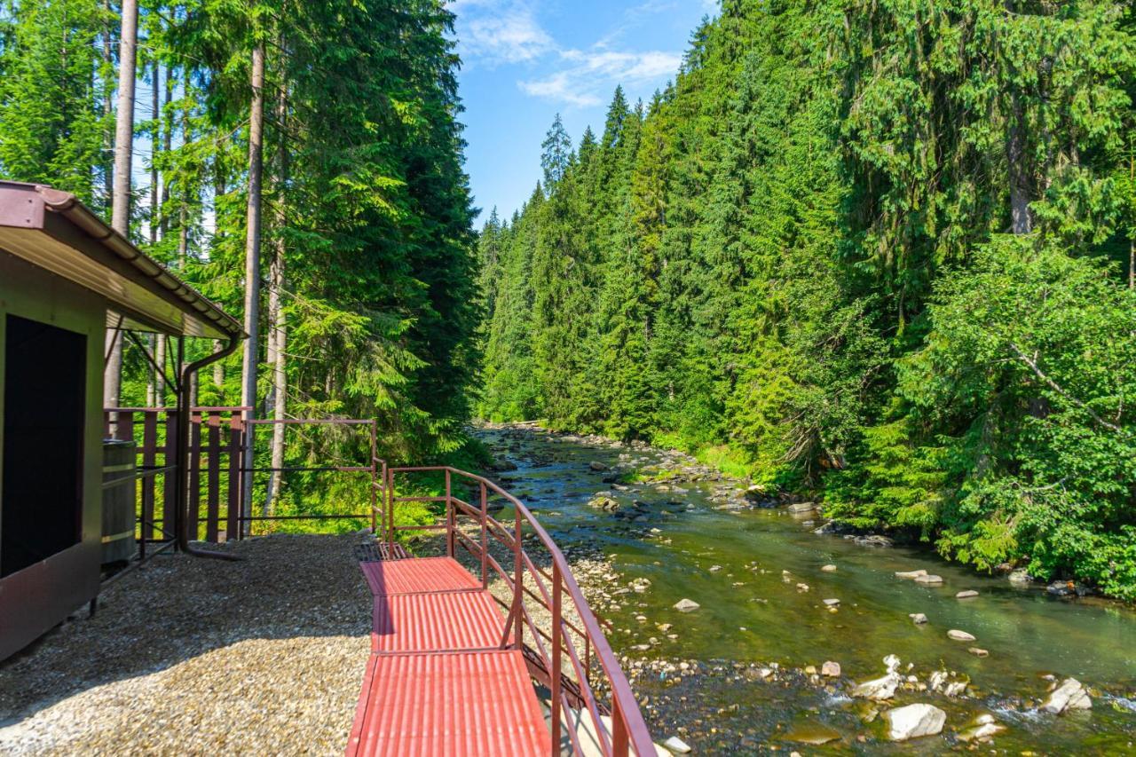 Arnika Hotel Bukovel Luaran gambar